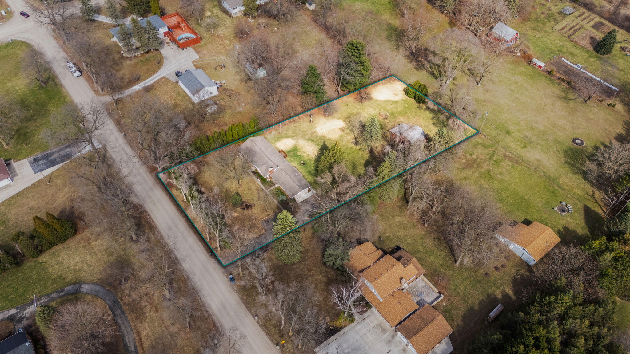 7035 Crane Road Ypsilanti, MI 48197 - Photo 7 of 66 1-web-or-mls-DJI_20260323150347_0486_D