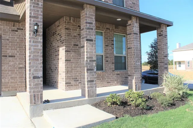 $2,740 | 5529 Las Lomas Lane, Denton, TX 76208