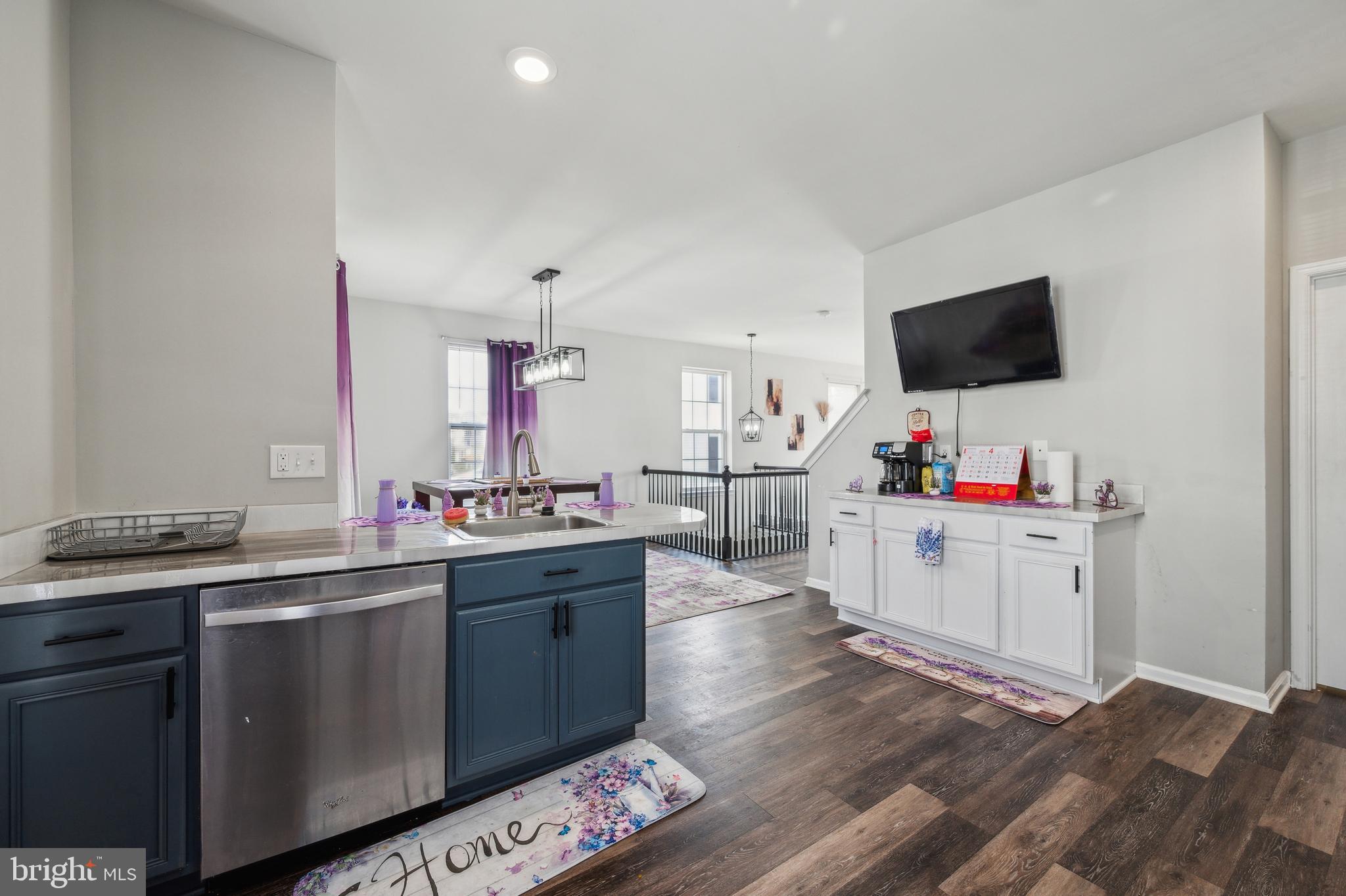 476 Marion Road, Unit 476 York, PA 17406 - Photo 6 of 16 Gallery Image 6