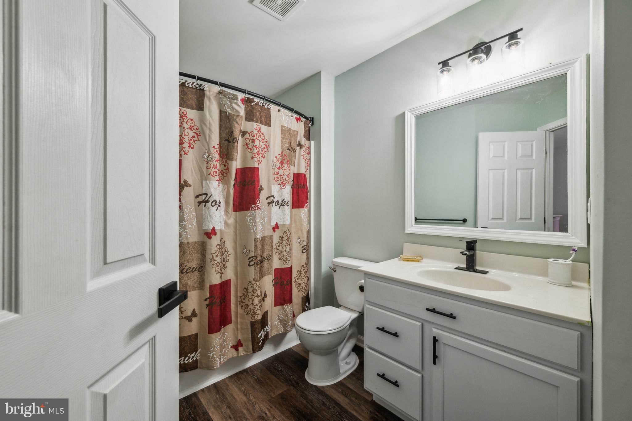 476 Marion Road, Unit 476 York, PA 17406 - Photo 9 of 16 Gallery Image 9
