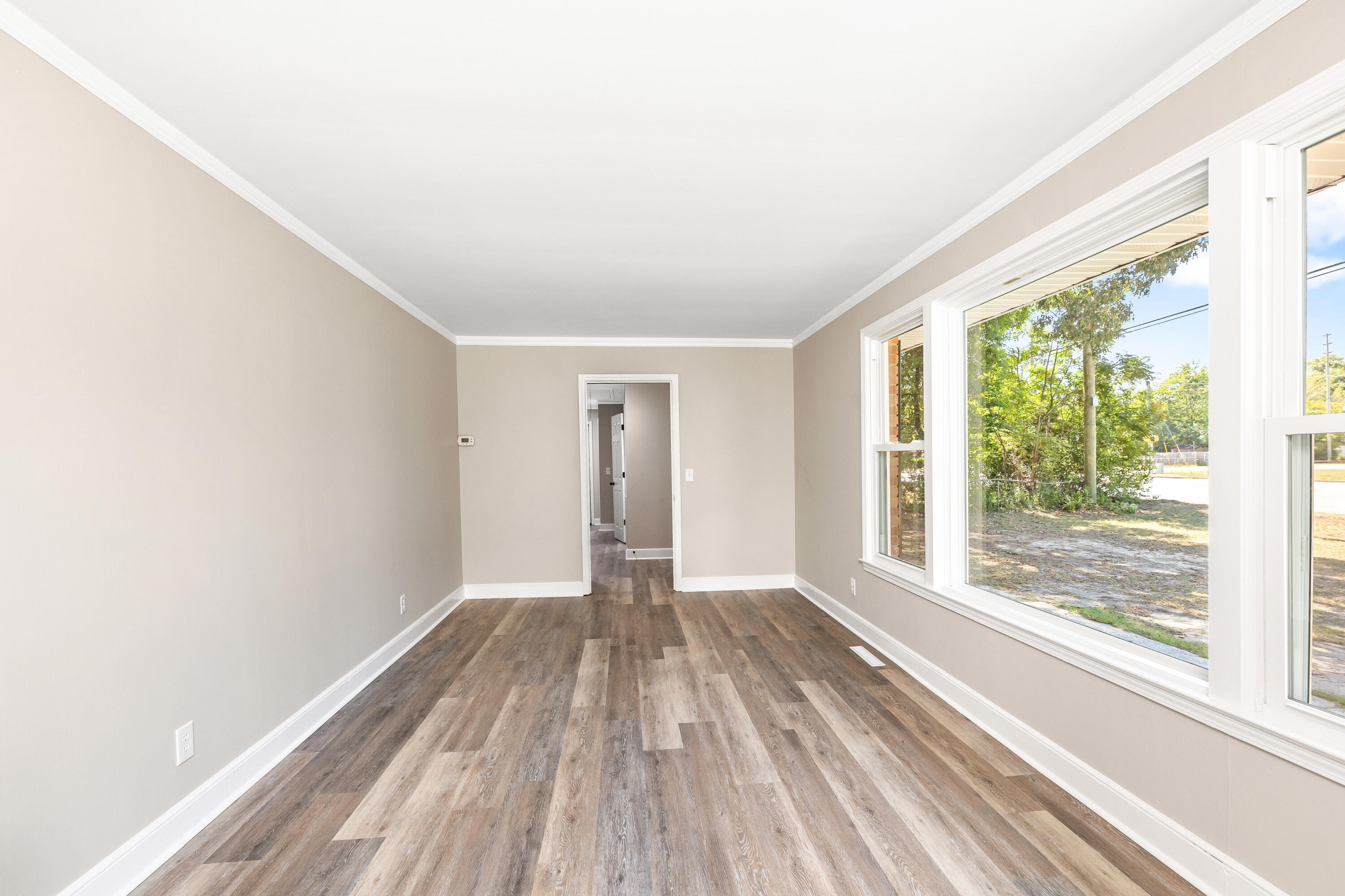45 Pinewood Road Sumter, SC 29150 - Photo 5 of 26 12