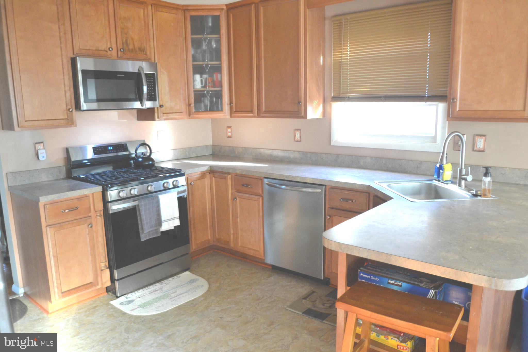 3821 Janbrook Road Randallstown, MD 21133 - Photo 15 of 35 Kitchen
