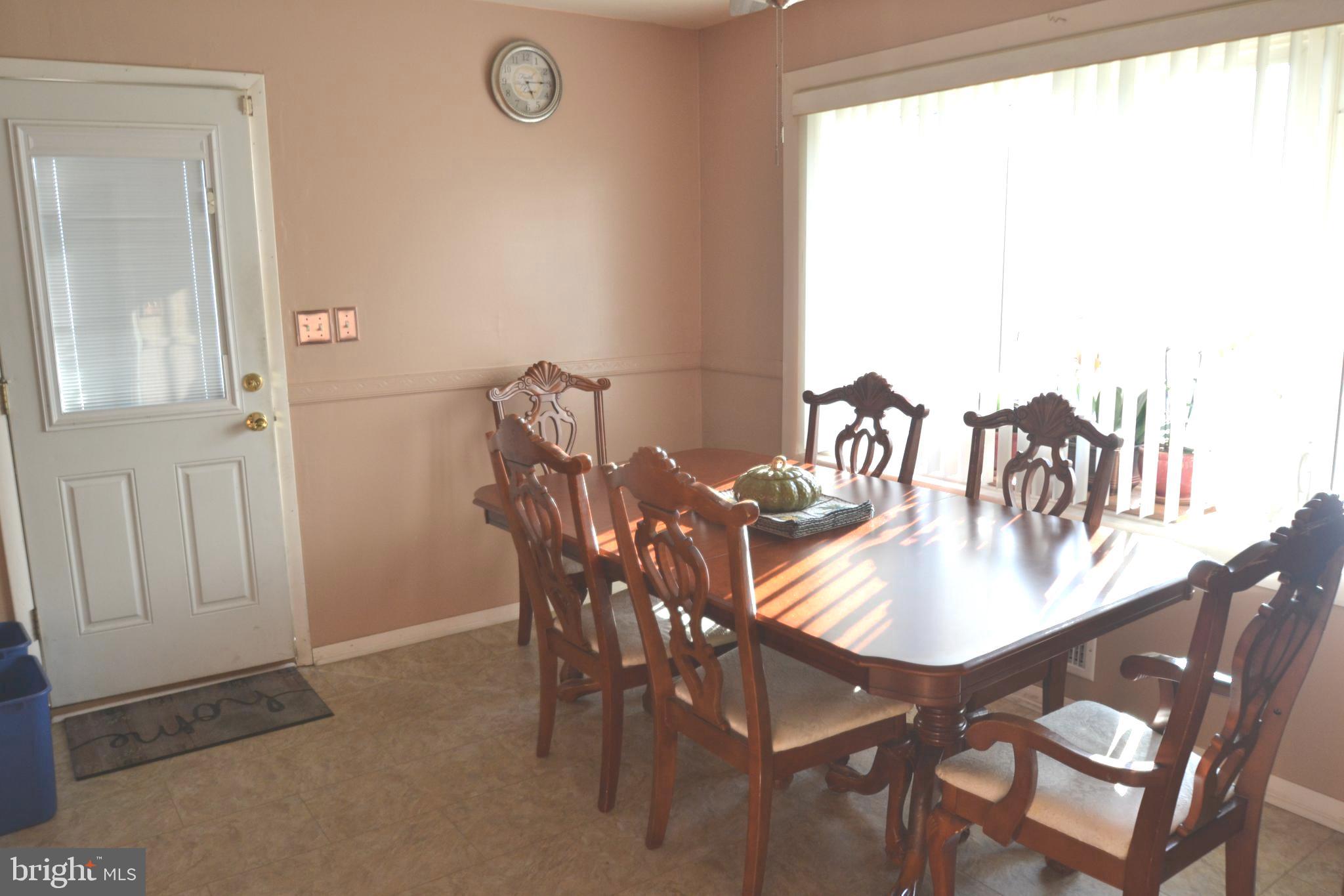 3821 Janbrook Road Randallstown, MD 21133 - Photo 18 of 35 Eat In Kitchen