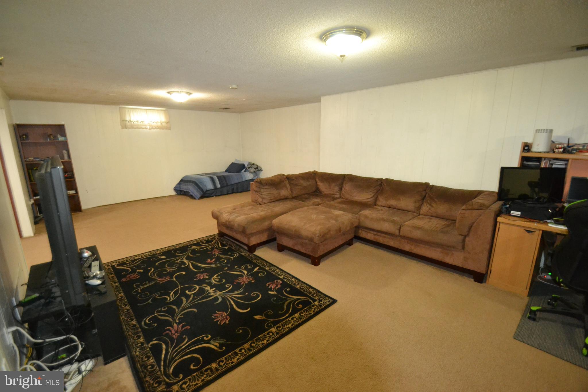 3821 Janbrook Road Randallstown, MD 21133 - Photo 28 of 35 Family Room