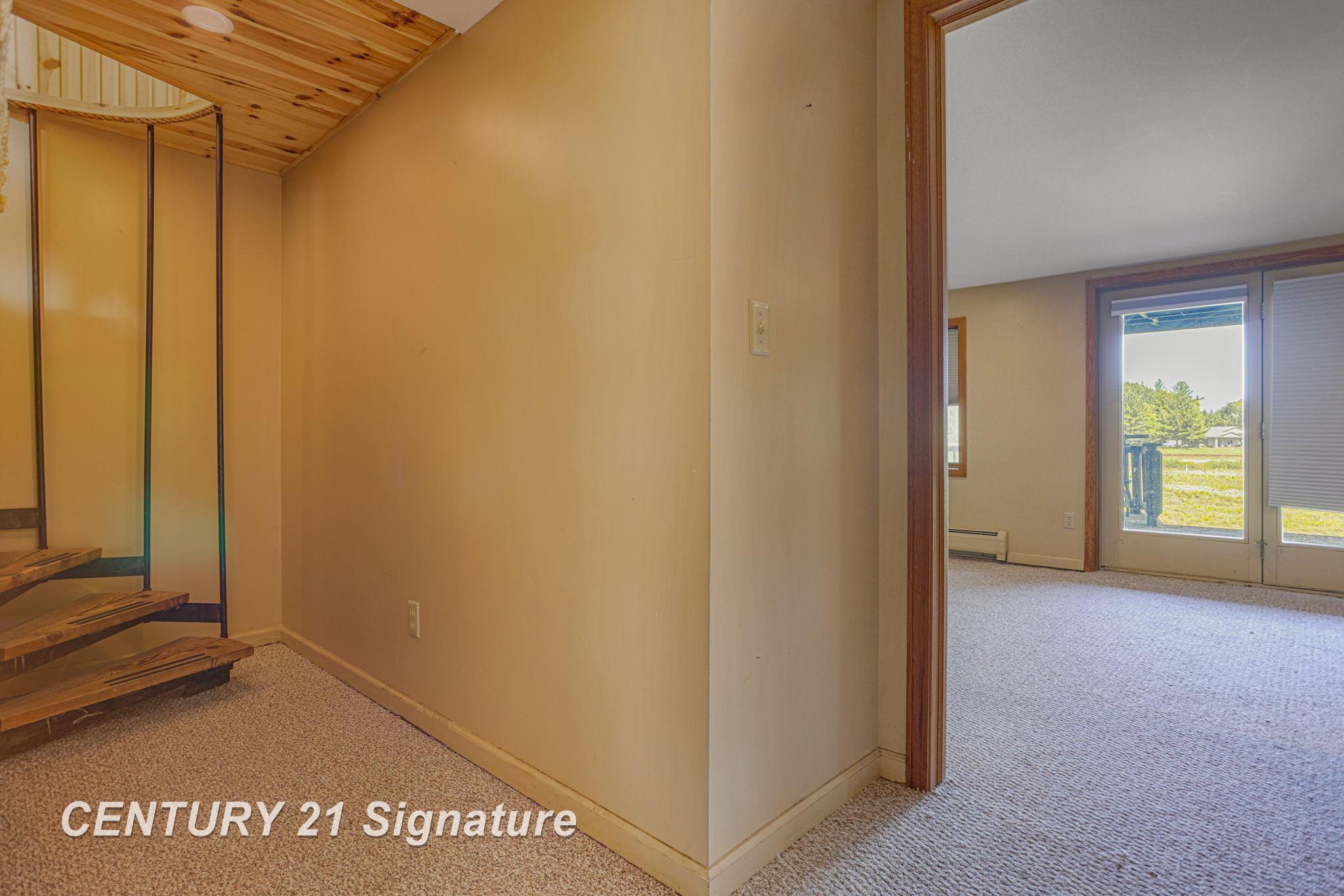 5201 Oakridge Road Beaverton, MI 48612 - Photo 26 of 49