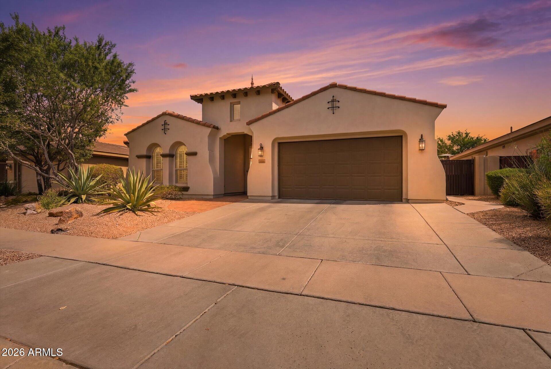 1629 West Sleepy Ranch Road Phoenix, AZ 85085 - Photo 5 of 57 03-IMG_5621_twilight_e0492836_888c4793