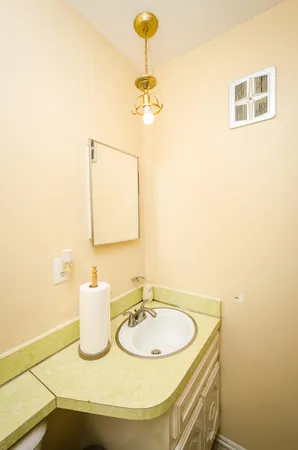 $344,800 | 2474 Carriage Court, Ypsilanti, MI 48197