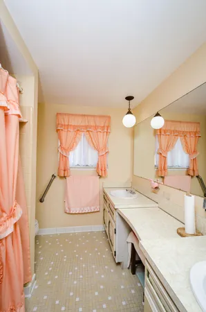 $344,800 | 2474 Carriage Court, Ypsilanti, MI 48197