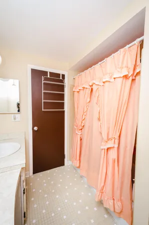 $344,800 | 2474 Carriage Court, Ypsilanti, MI 48197