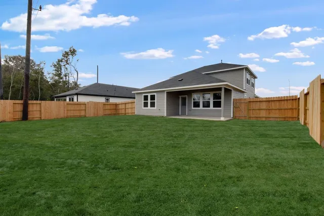 $335,000 | 18314 Maroon Harbor Way, Crosby, TX 77532