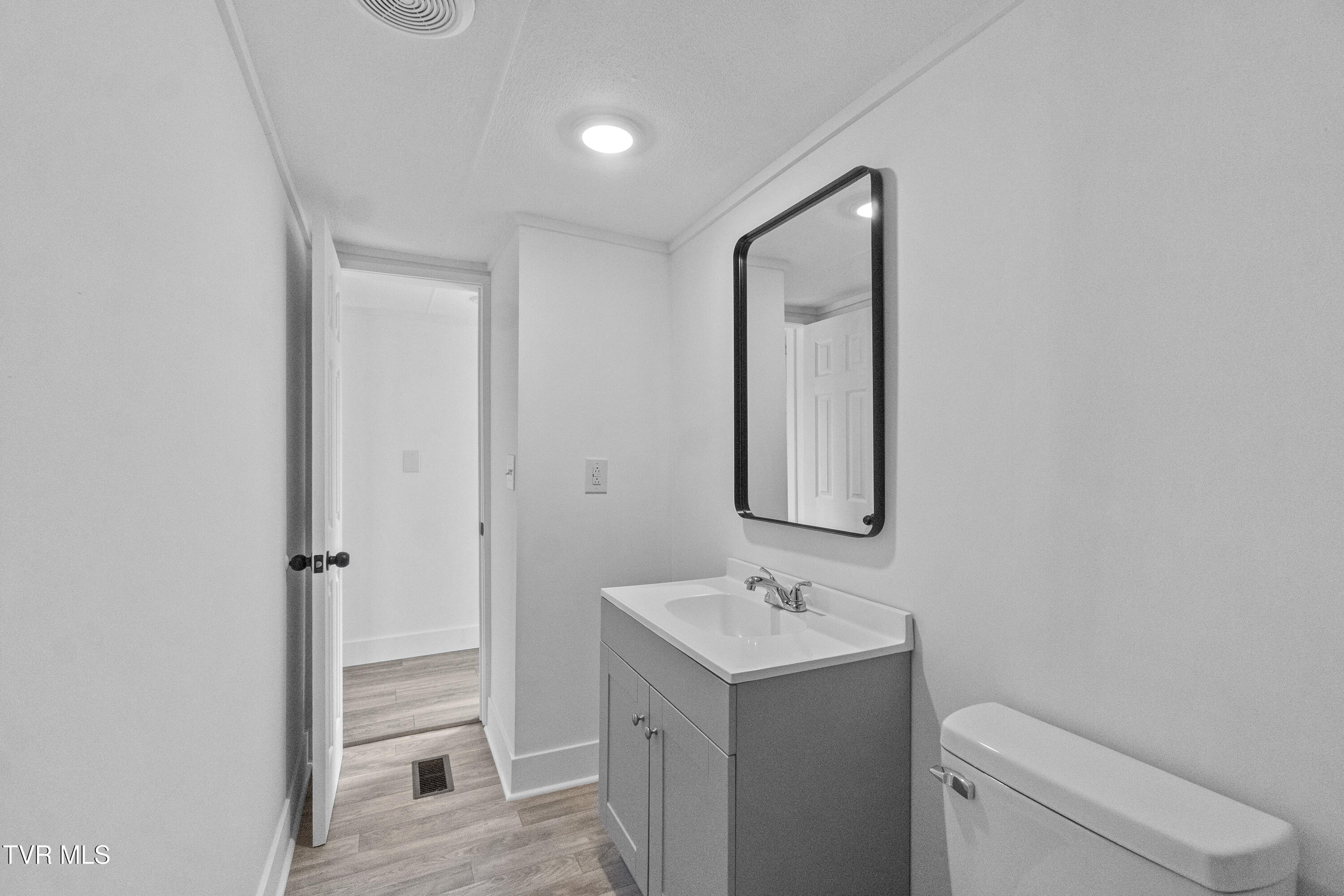 1275 Whitehouse Road Greeneville, TN 37745 - Photo 12 of 28 DSC00970