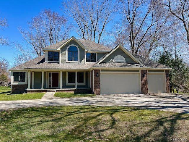 599 Willard Avenue Rochester Hills, MI 48307 - Photo 1 of 53