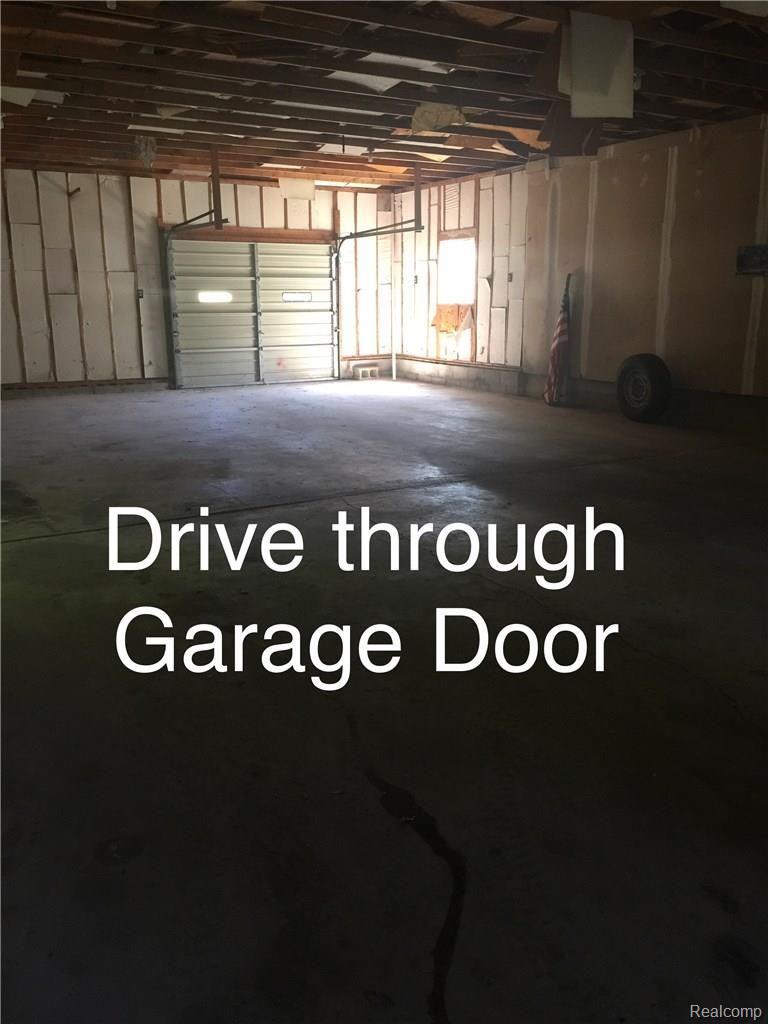 3608 Hunt Road Lapeer, MI 48446 - Photo 30 of 34 IMG_6795.JPG