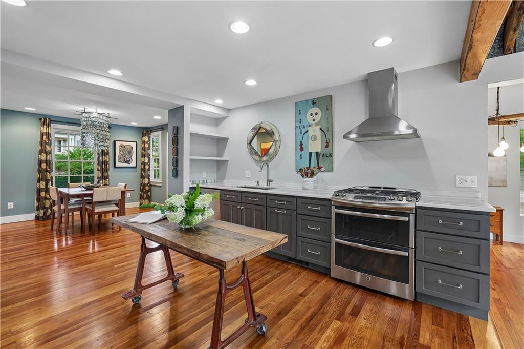2691 North Thompson Road Northeast Atlanta, GA 30319 - Photo 5 of 35