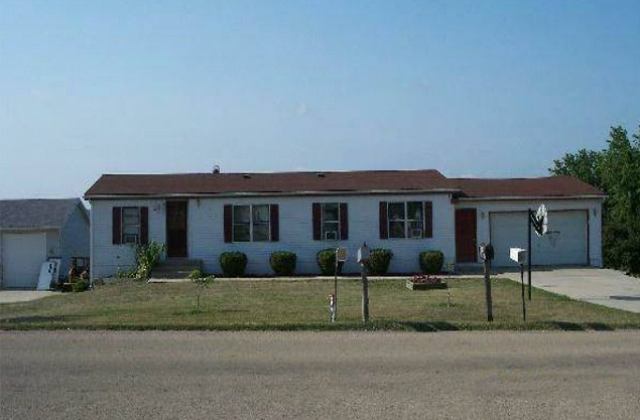 1787 West Fairview Road Freeport, IL 61032 - Photo 1 of 9 Gallery Image 1