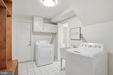 $824,900 | 8410 Bound Brook Lane, Alexandria, VA 22309