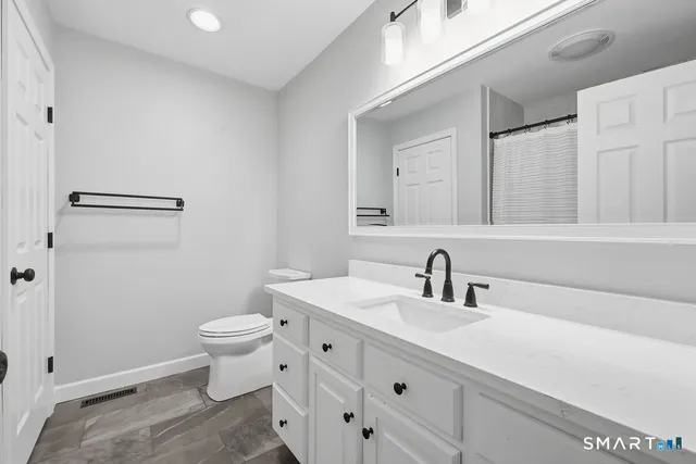 $345,000 | 55 Columbus Boulevard, Unit 14, Southington, CT 06489