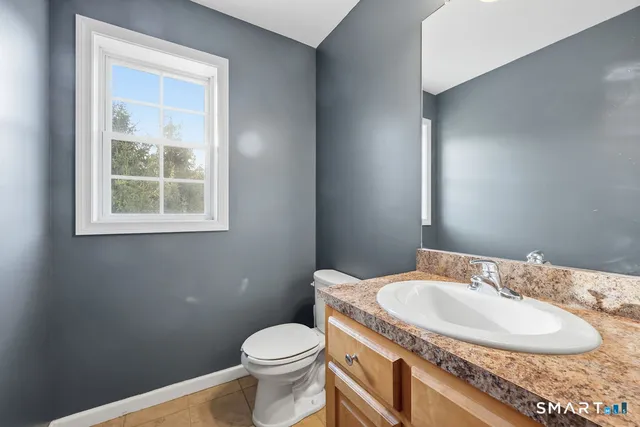 $345,000 | 55 Columbus Boulevard, Unit 14, Southington, CT 06489