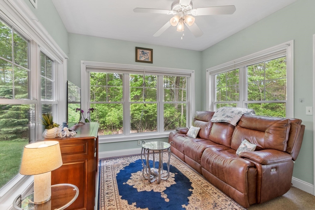 135 Beach Road, Unit E1 Salisbury, MA 01952 - Photo 13 of 39
