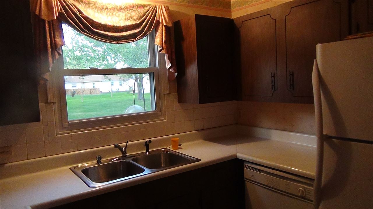 801 East Washington Center Road Fort Wayne, IN 46825 - Photo 12 of 28 Gallery Image 12