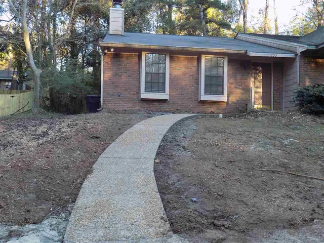 $1,395 | 133 Whetherbine Way West, Tallahassee, FL 32301