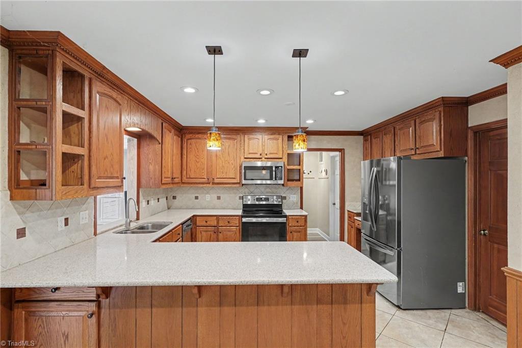 1801 Dantzler Road High Point, NC 27265 - Photo 11 of 47