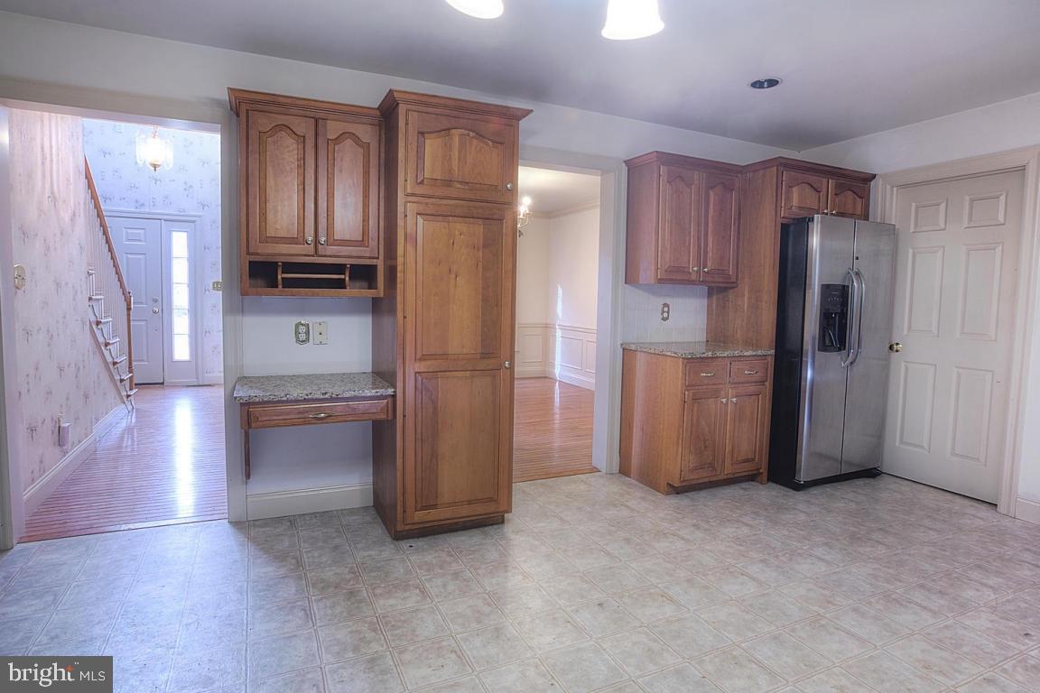1221 Landis Valley Road Lancaster, PA 17601 - Photo 14 of 32