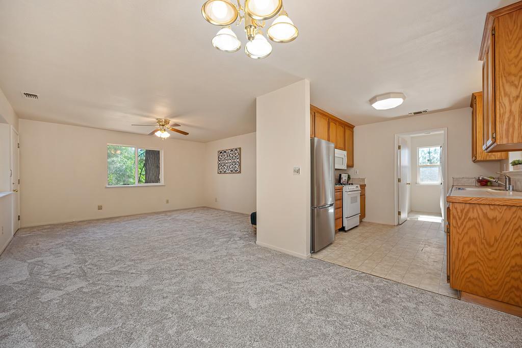 58 Colfax Avenue Colfax, CA 95713 - Photo 7 of 23