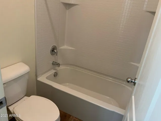 $2,295 | 3330 East Russell Street, Mesa, AZ 85213