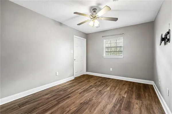 $2,600 | 132 Jennifer Lane, Laplace, LA 70068