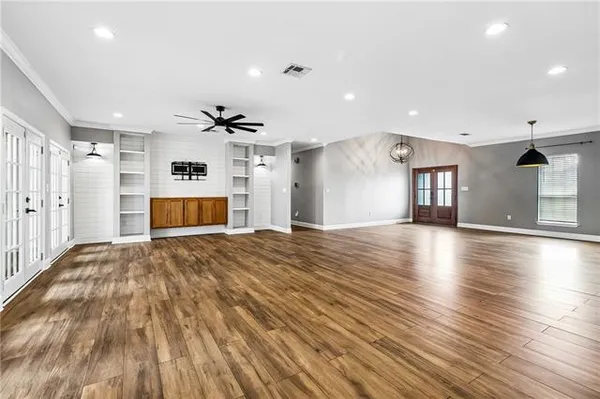 $2,600 | 132 Jennifer Lane, Laplace, LA 70068