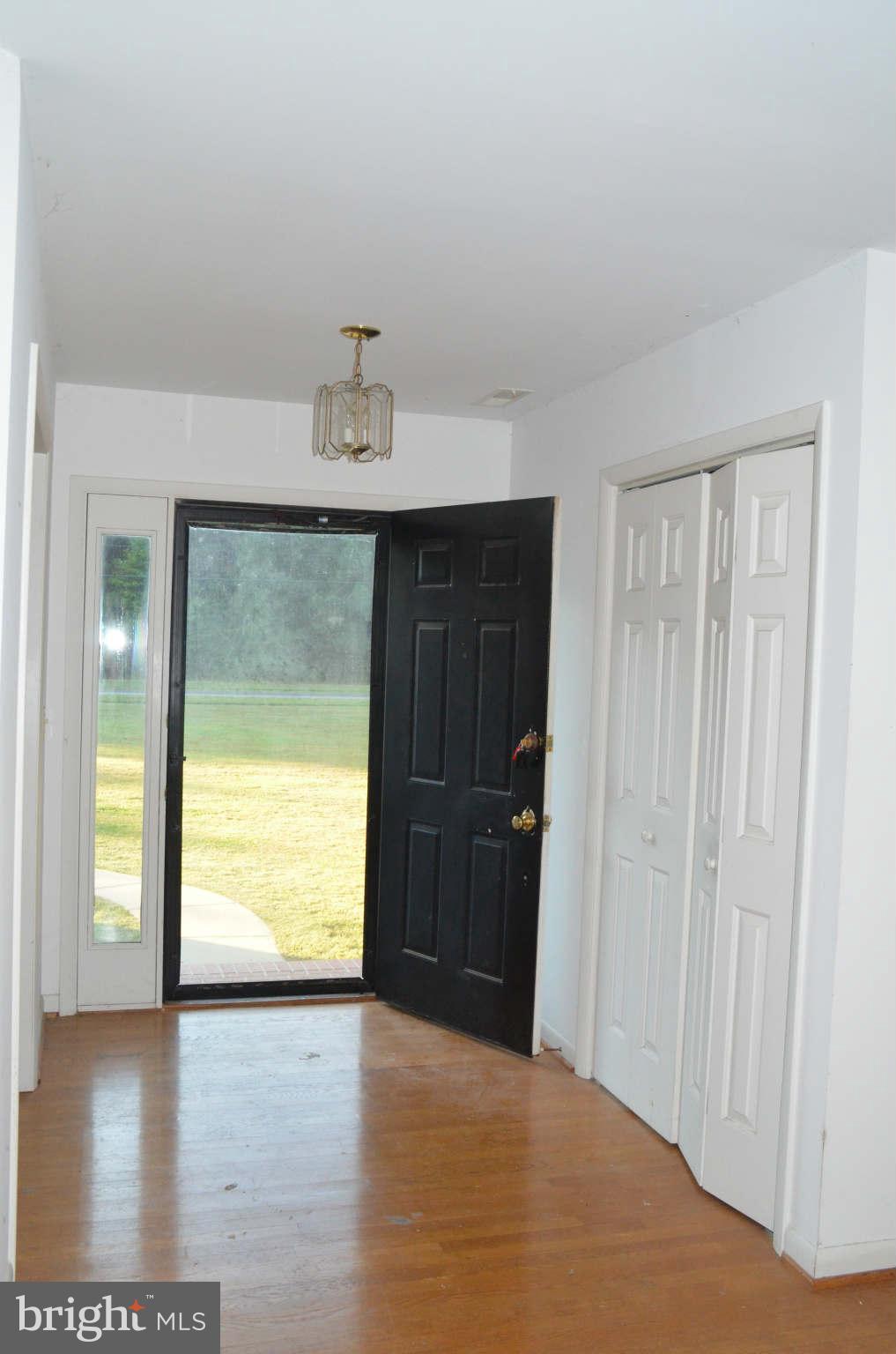 6922 Thorneton Road St. Michaels, MD 21663 - Photo 6 of 26 a view of an empty room and window
