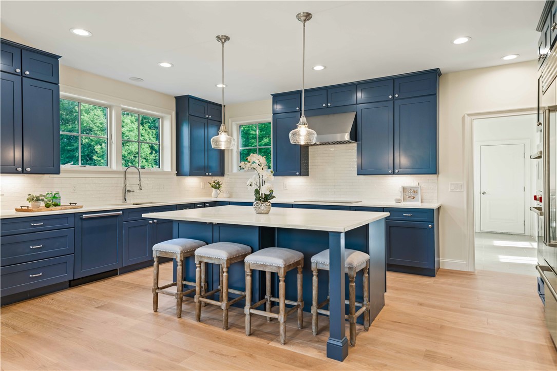 416 Bridgetown Road South Kingstown, RI 02874 - Photo 7 of 39