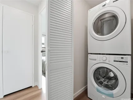 $910,000 | 92-717 Nohopono Street, Kapolei, HI 96707