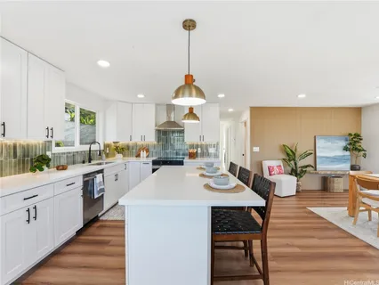 $910,000 | 92-717 Nohopono Street, Kapolei, HI 96707