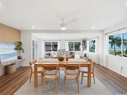 $910,000 | 92-717 Nohopono Street, Kapolei, HI 96707