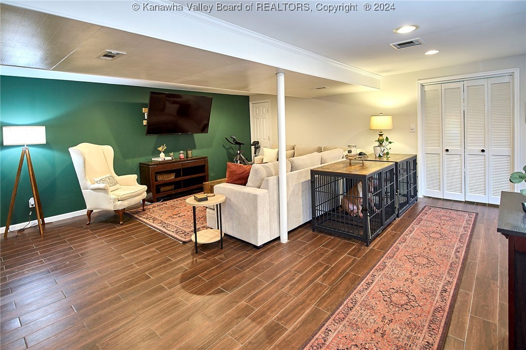 1711 Rolling Hills Road Charleston, WV 25314 - Photo 28 of 41 Gallery Image 28