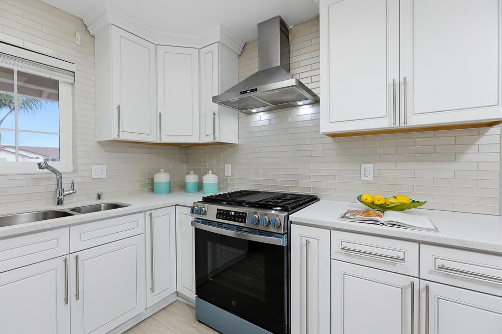 297 Goldenrain Avenue Fremont, CA 94539 - Photo 22 of 71