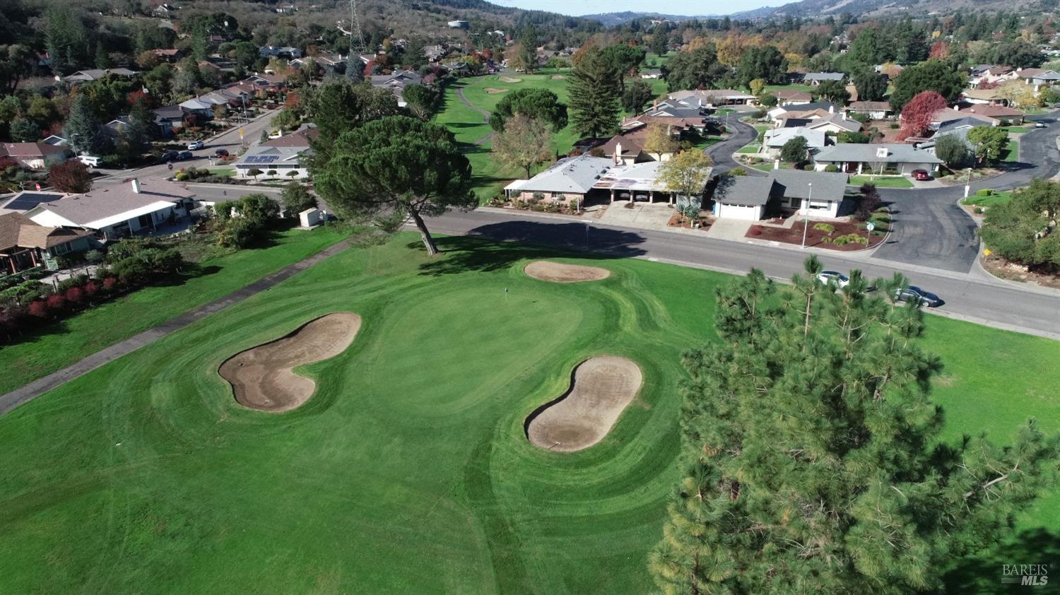 339 Valley Oaks Drive Santa Rosa, CA 95409 - Photo 3 of 64