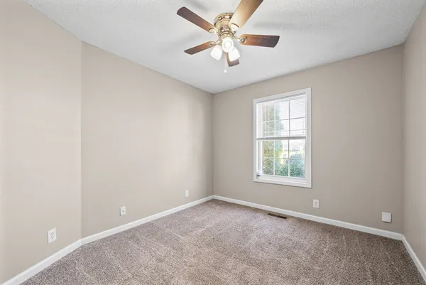 $220,000 | 116 Sidney Court, Oak Grove, KY 42262