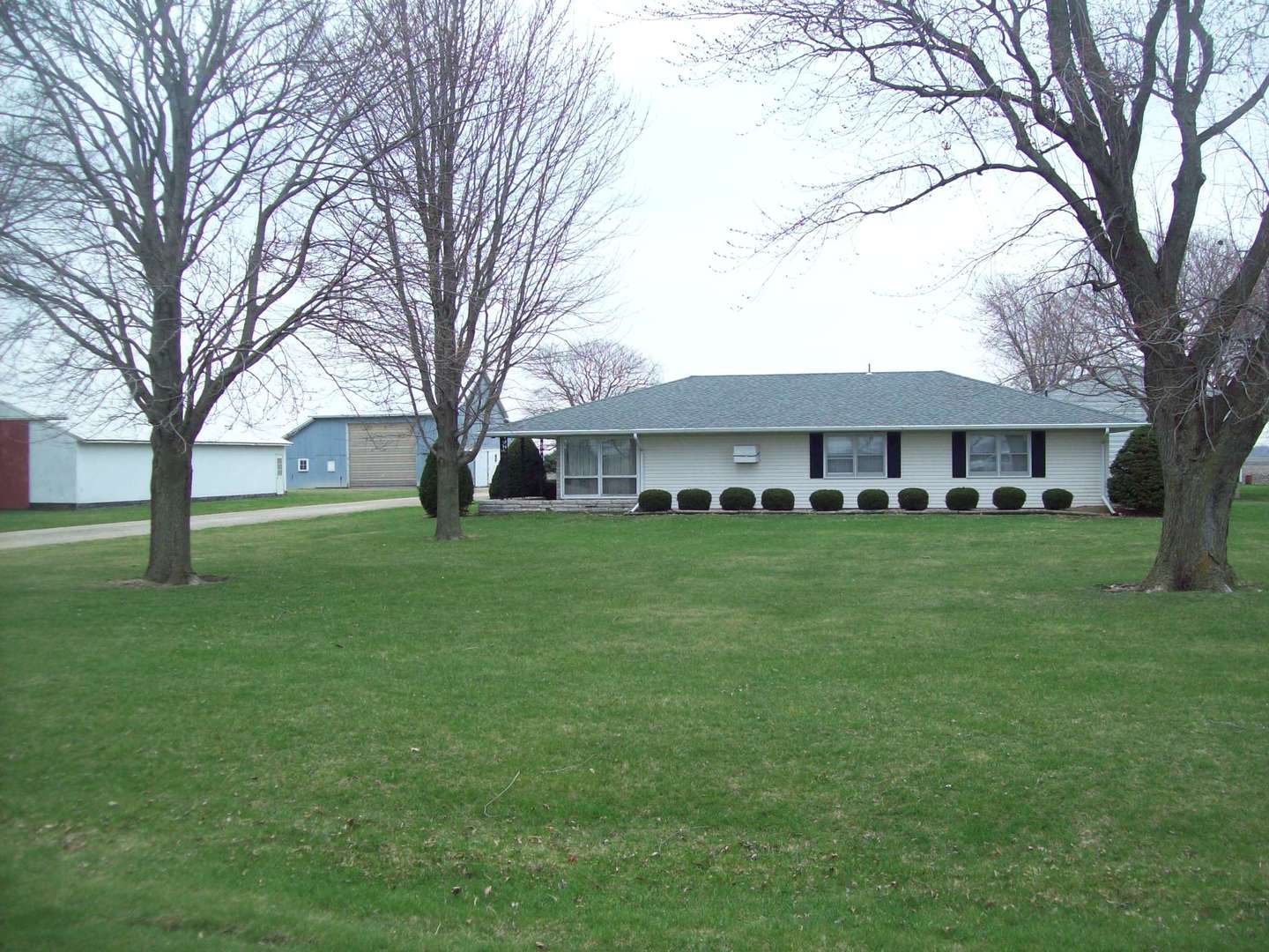 184 Hamilton Road Deer Grove, IL 61243 - Photo 1 of 21 Gallery Image 1