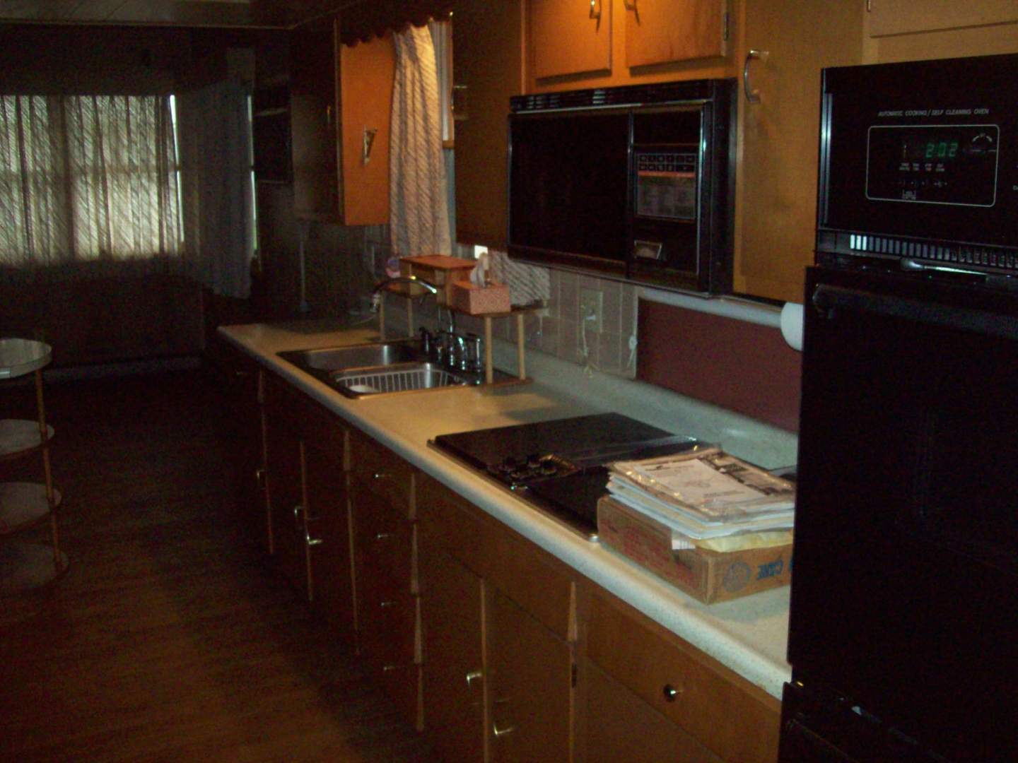 184 Hamilton Road Deer Grove, IL 61243 - Photo 12 of 21 Gallery Image 12