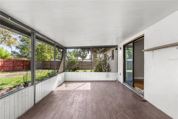 $280,000 | 5721 Southeast 21st Lane, Ocala, FL 34480