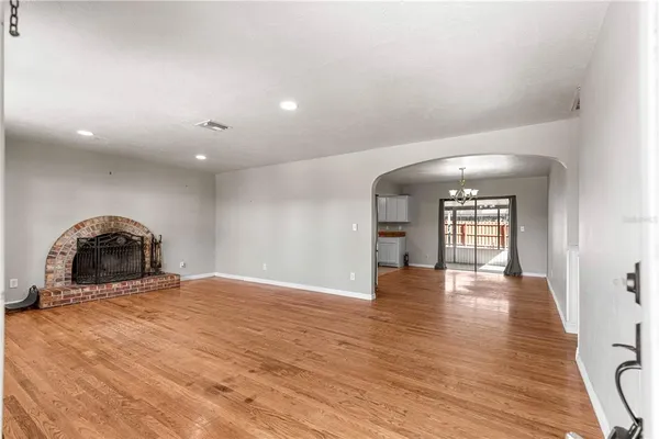 $280,000 | 5721 Southeast 21st Lane, Ocala, FL 34480