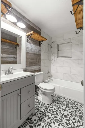 $280,000 | 5721 Southeast 21st Lane, Ocala, FL 34480