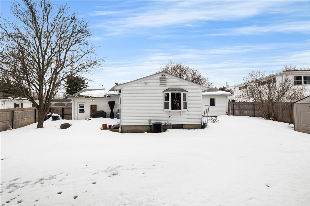 127 Dellwood Road Cranston, RI 02920 - Photo 33 of 47