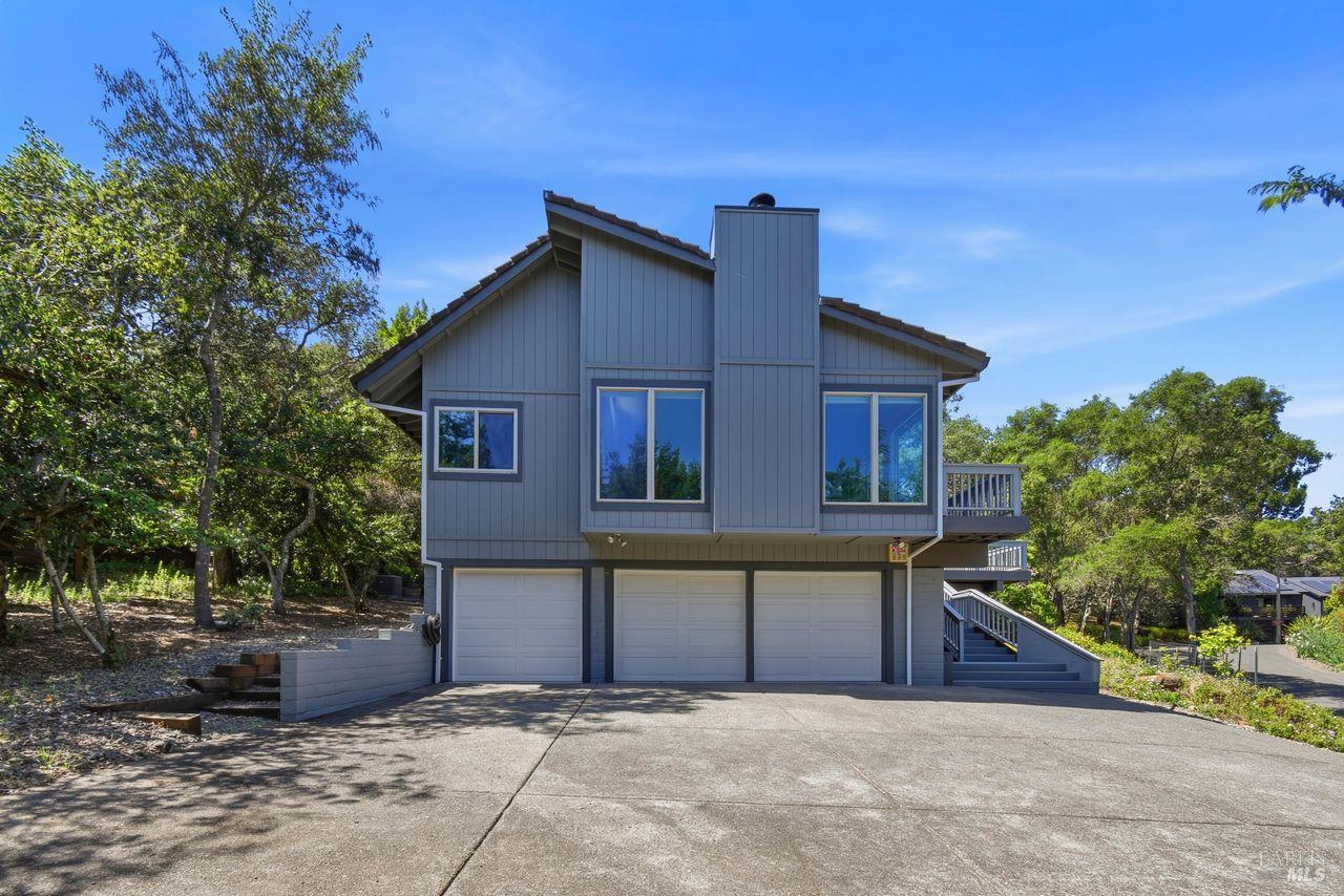 140 Massimo Circle Santa Rosa, CA 95404 - Photo 3 of 41 a house that has a tree in front of it