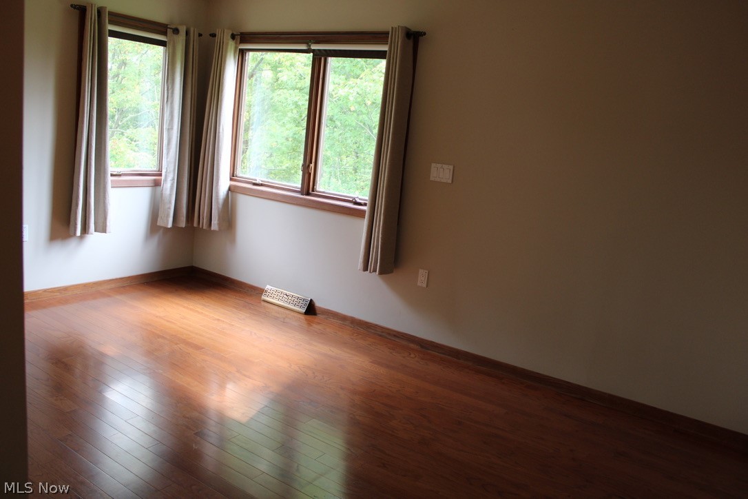 1506 Garrett Road Jefferson, OH 44047 - Photo 13 of 35 Family room