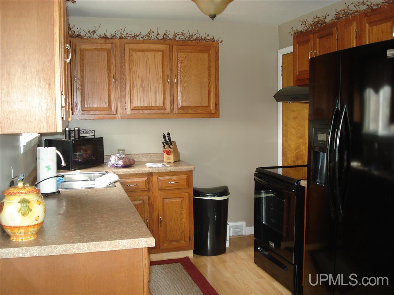 436 West Ridge Street Marquette, MI 49855 - Photo 6 of 17