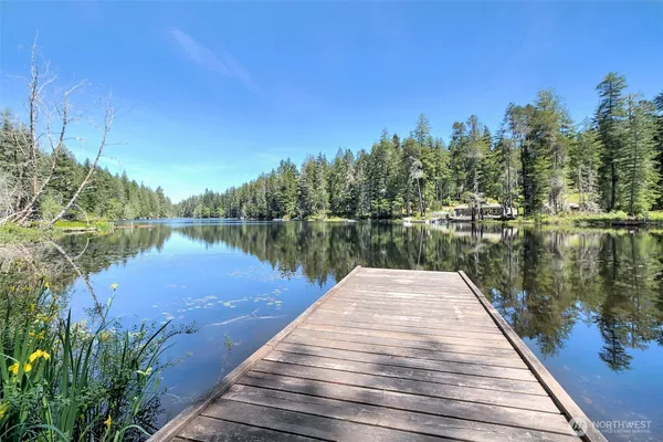 $429,900 | 90 Northeast Lakeridge Drive, Belfair, WA 98528